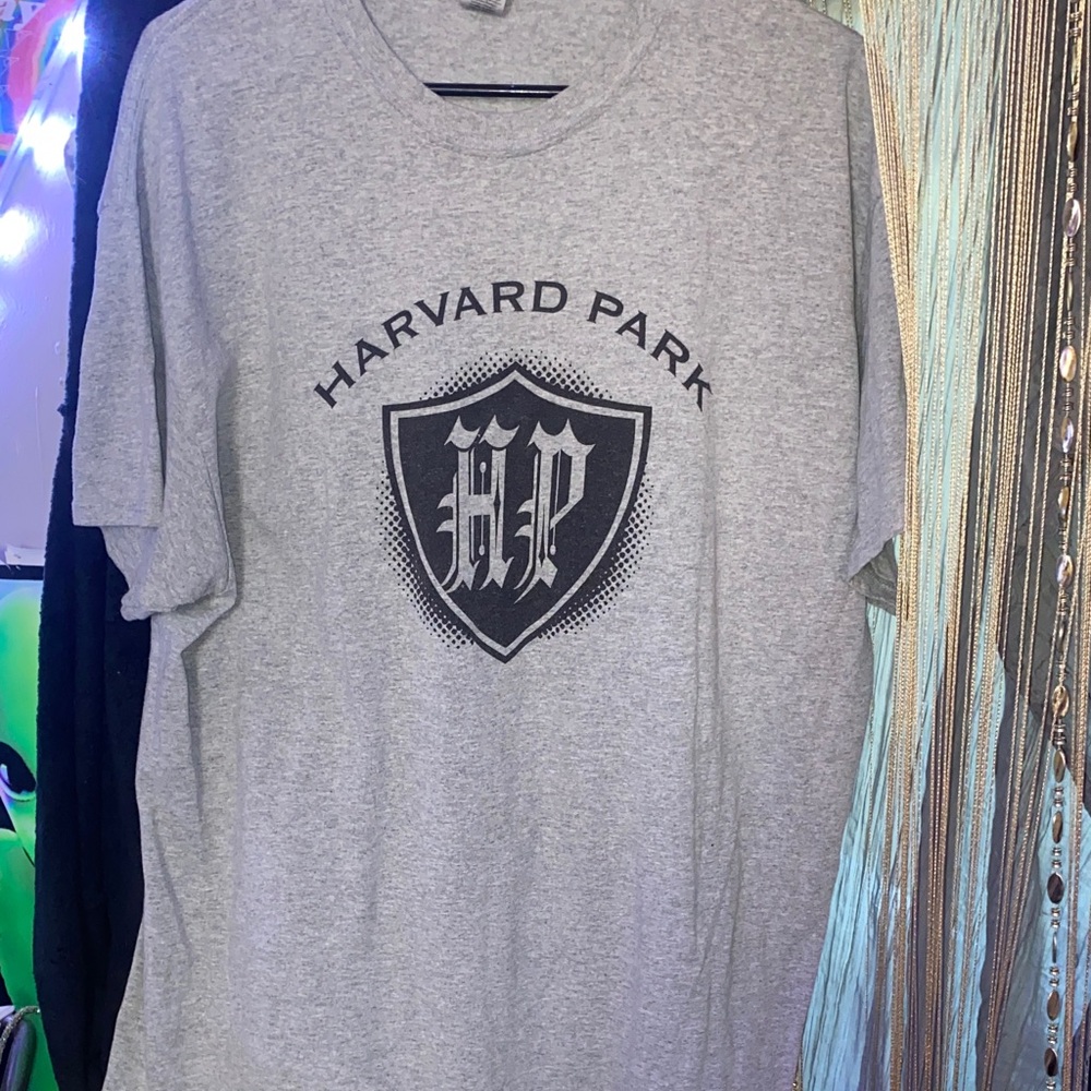 Gildan Gray Harvard Park Tee